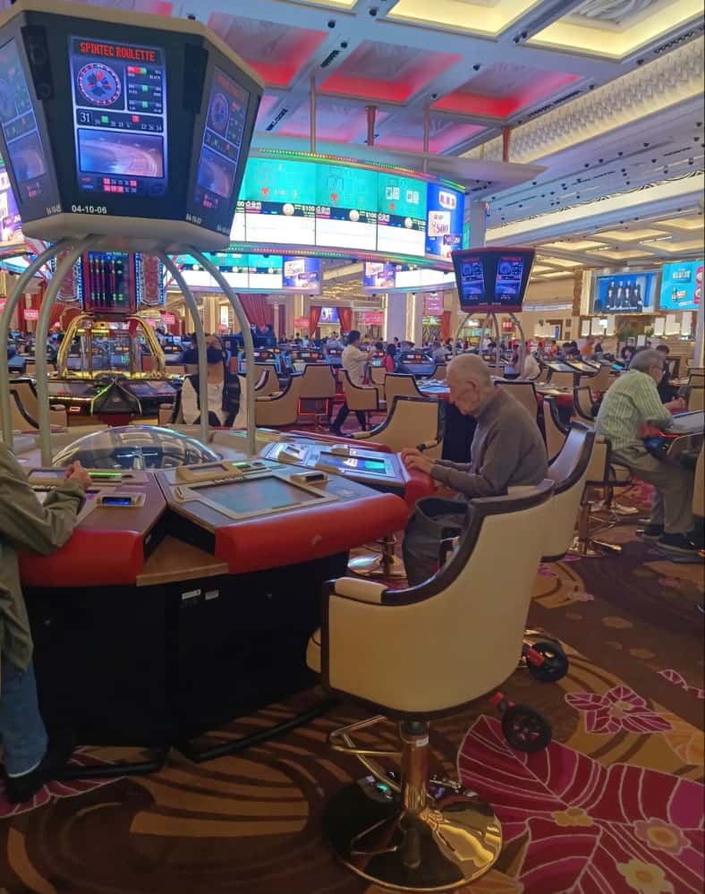 230856tfxuxfafja6taxyv.jpg